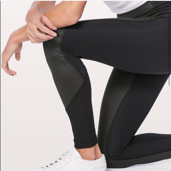 Lululemon Wunder Under Hi Rise Leather Limited - Picture 2 of 8